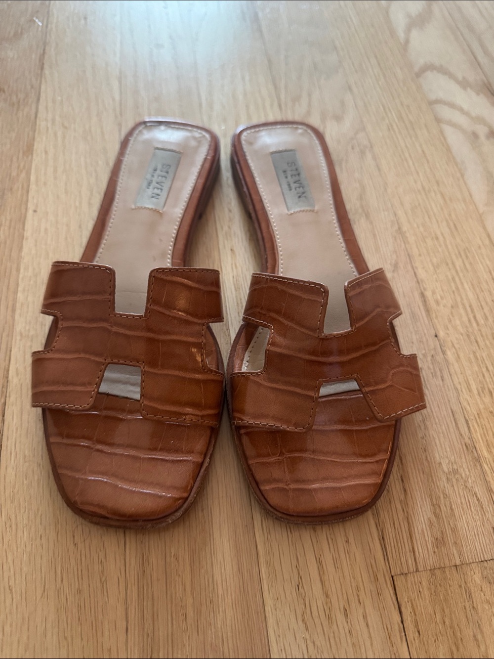 Steve Madden Cognac Croc-Embossed Slide Mules